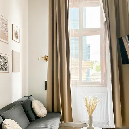 Lion - Platinium Apartament