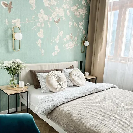 Lion - Platinium Apartament *